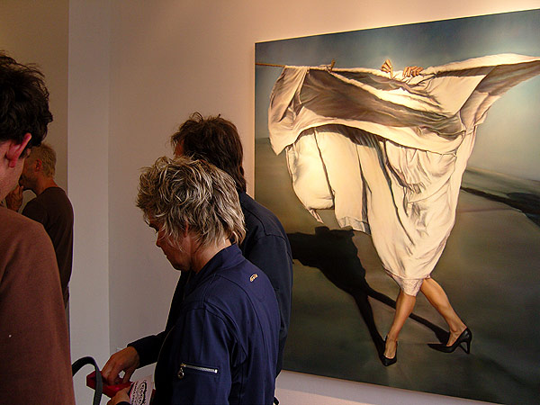 ana fernandez painting. cross-leg-painting-woman2.jpg